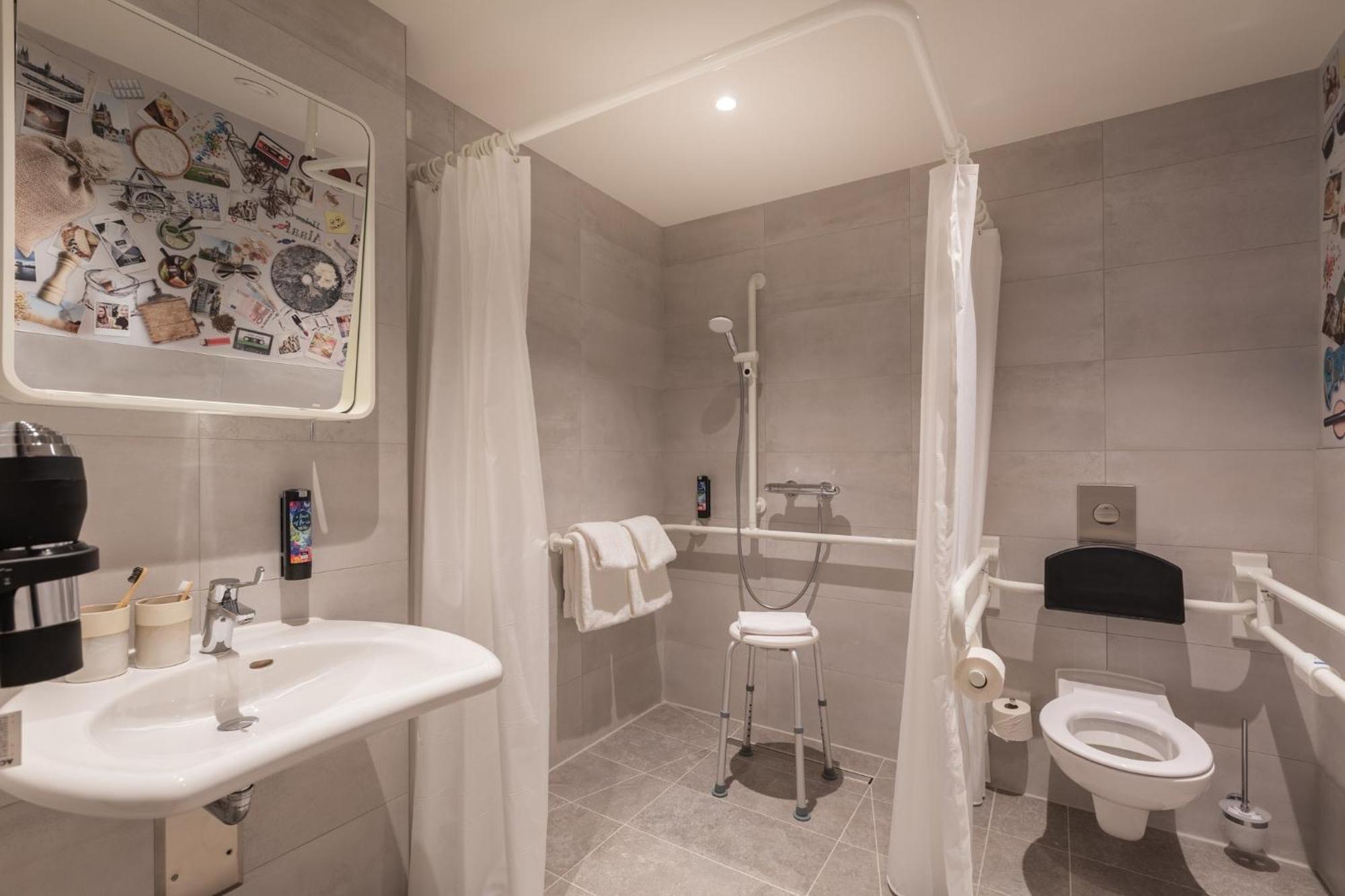 Holiday Inn - The Niu, Mill Cologne Muelheim, An Ihg Hotel Eksteriør billede
