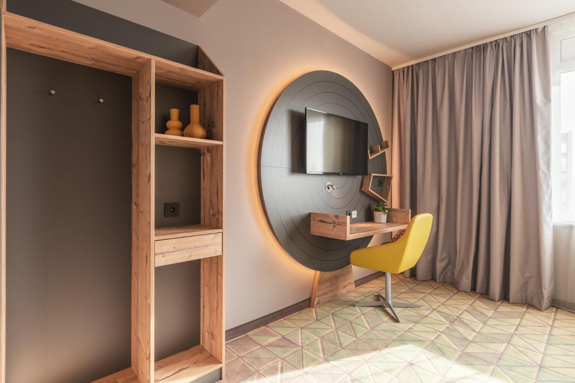 Holiday Inn - The Niu, Mill Cologne Muelheim, An Ihg Hotel Eksteriør billede