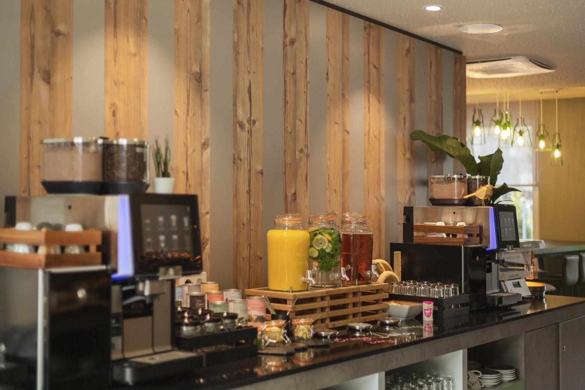 Holiday Inn - The Niu, Mill Cologne Muelheim, An Ihg Hotel Eksteriør billede